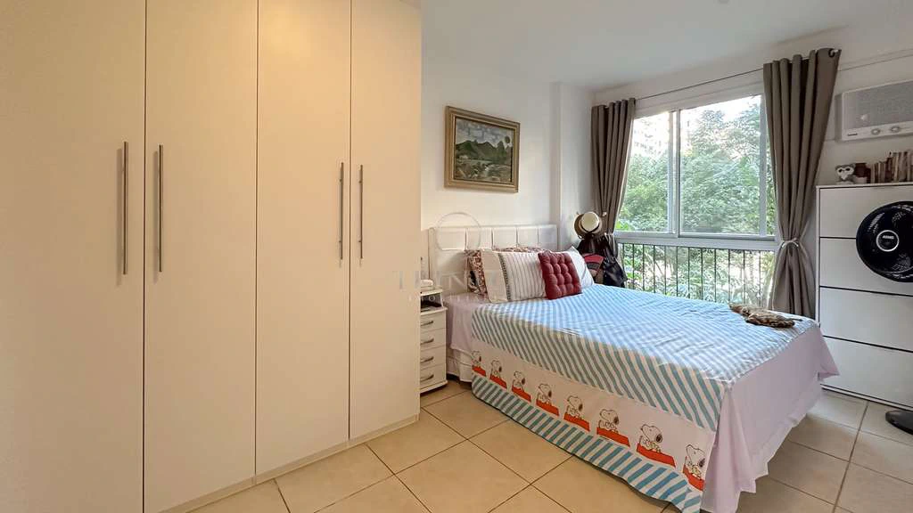 Furnished 2-bedroom apartment with en-suite and parking — photo 27