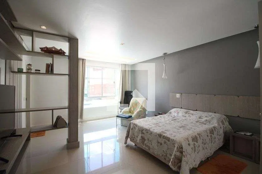Condominium house with 4 bedrooms and 329 m² — photo 7