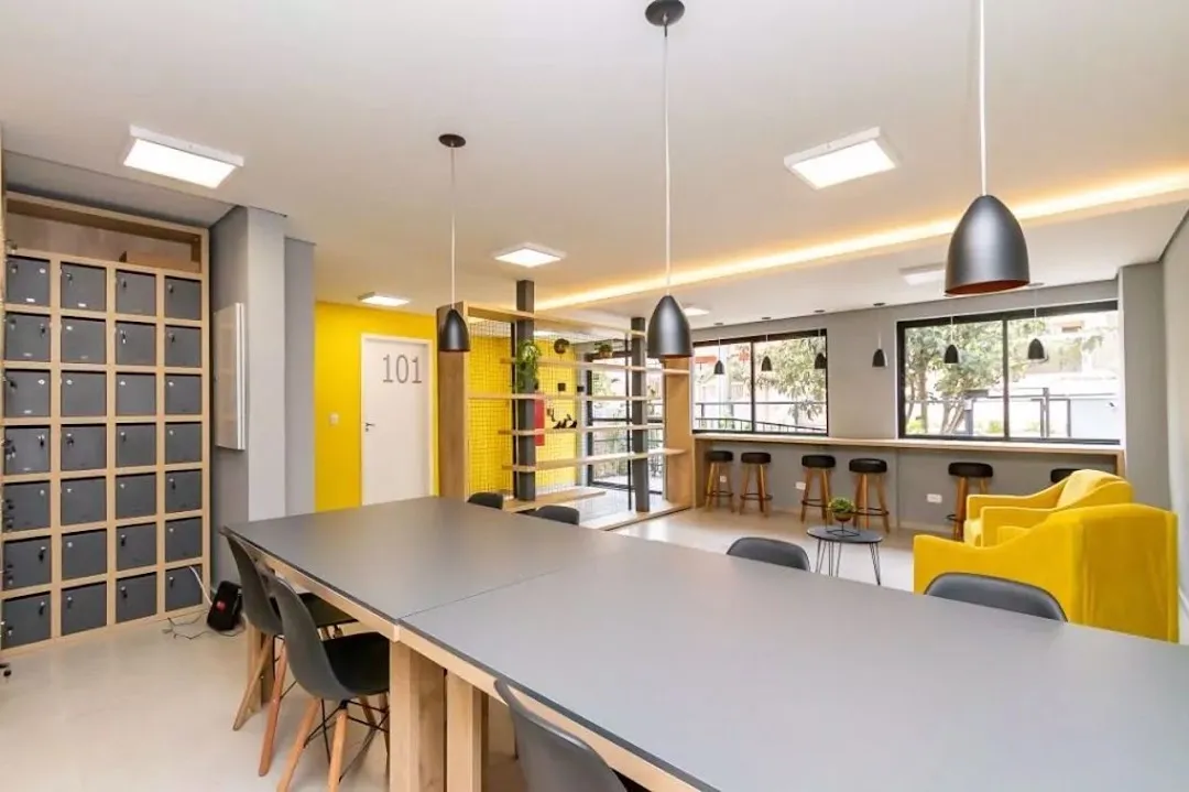 1-bedroom apartment with open-plan kitchen, 50 m² — photo 14
