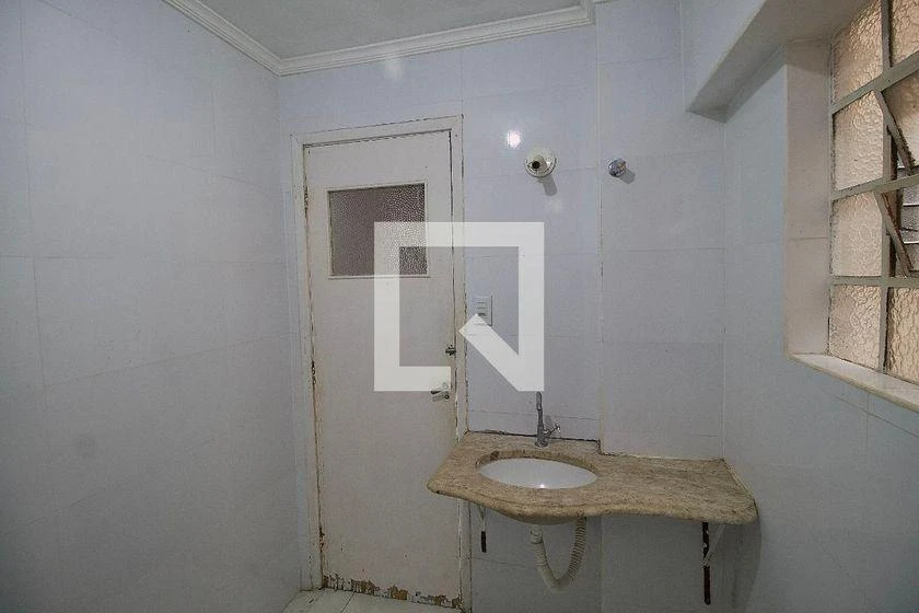 Apartment, 72 m², with wood or laminate floors — photo 5