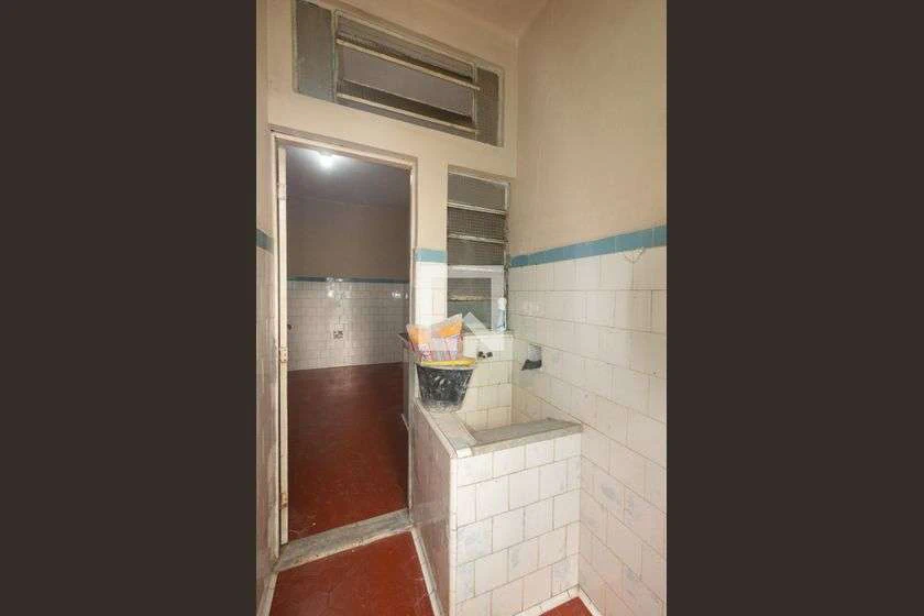Квартира 70 м² с 1 спальней и балконом — photo 24