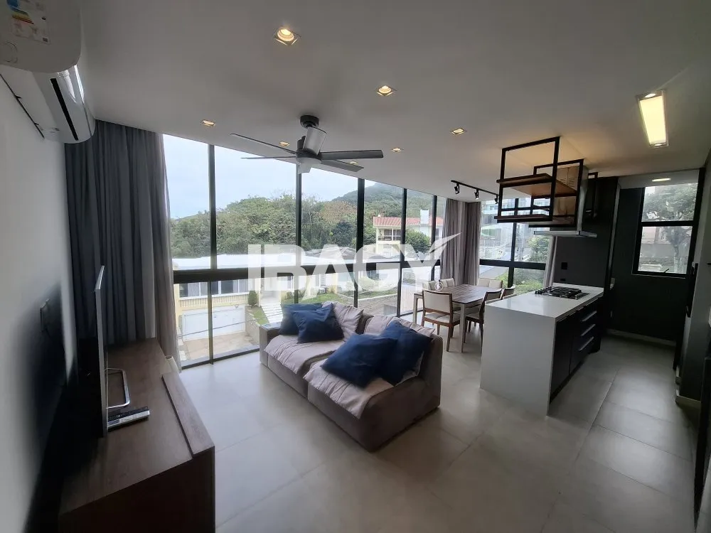 Furnished 2-bedroom apartment with balcony BBQ grill