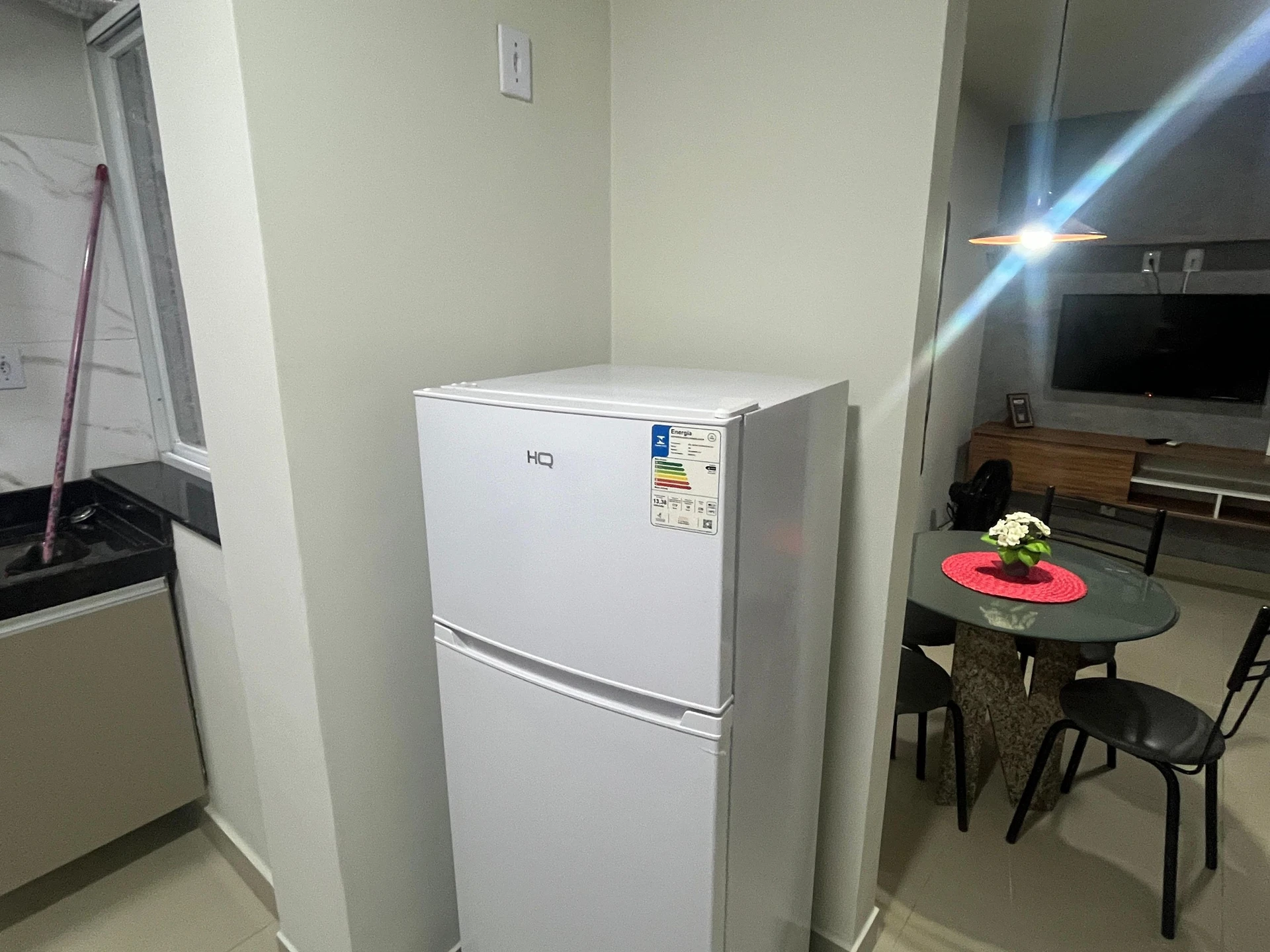 Furnished 2-bedroom apartment with built-in wardrobes — photo 4
