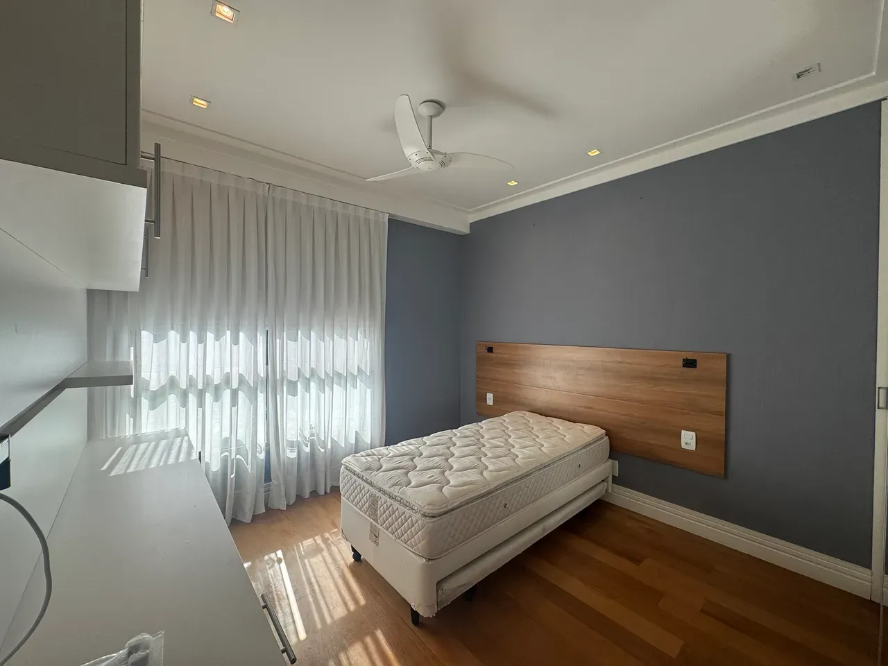 Unfurnished apartment with 4 bedrooms and 5 baths — photo 23