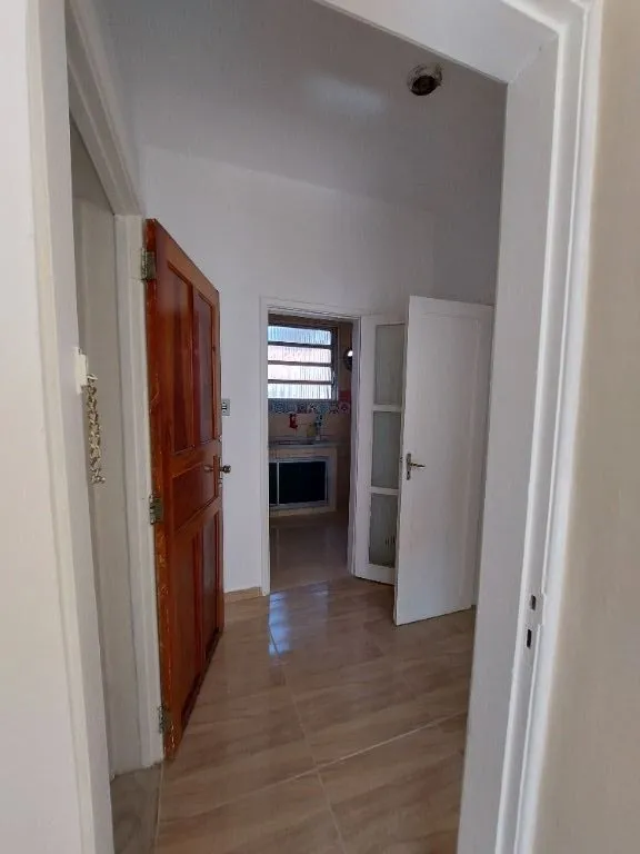 Квартира 80 м² із заскленим балконом та видом на гори — photo 24