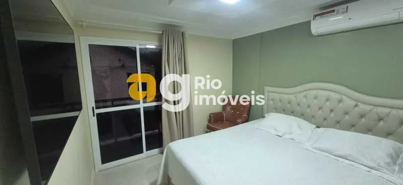Glass-enclosed balcony in a 3-bedroom house, 119 m² — photo 6