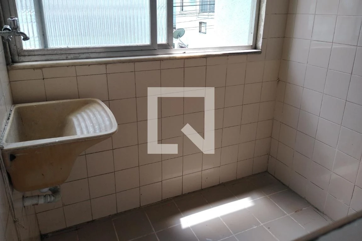 2-bedroom apartment in a building with a pool — photo 47