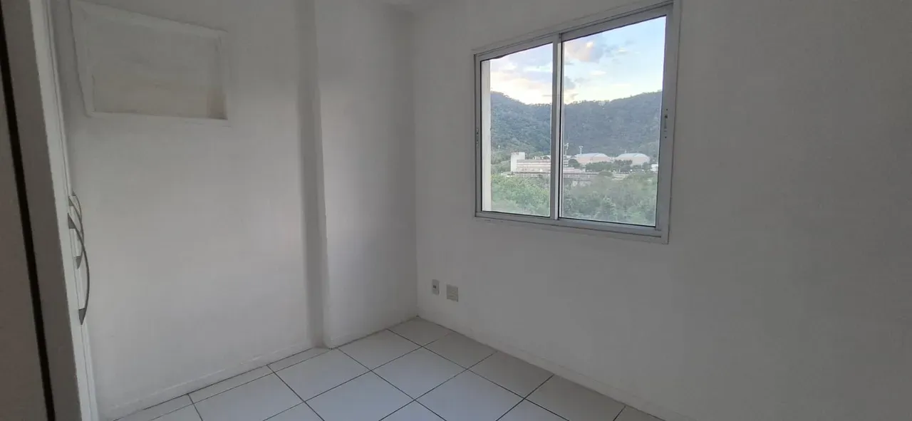 2-bedroom apartment with a mountain view in Rio de Janeiro — photo 8