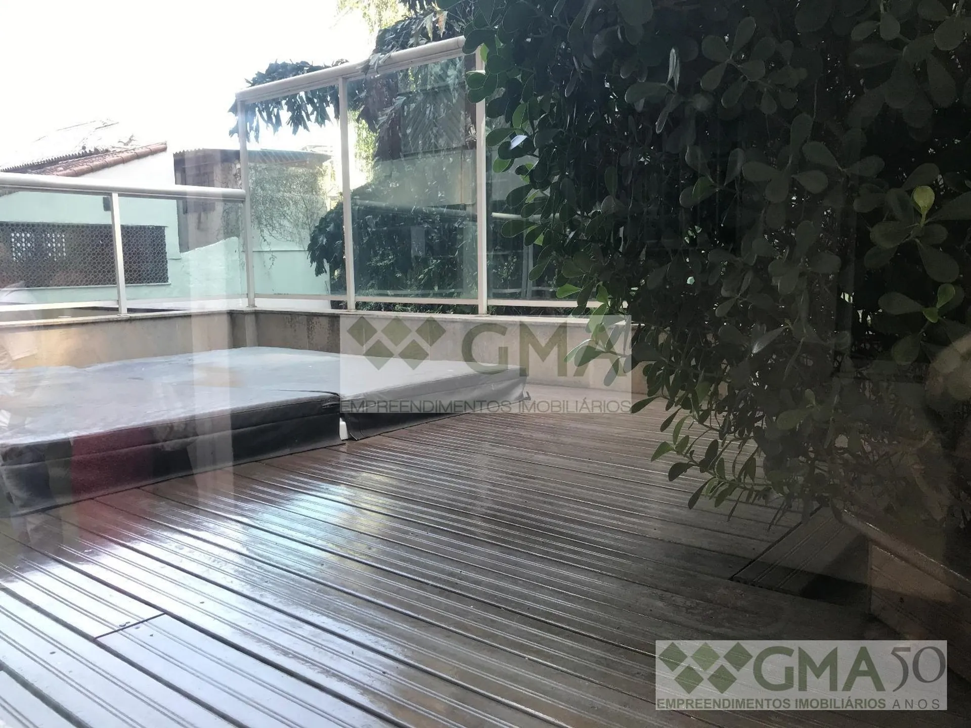 2-bedroom apartment with a washing machine — photo 24