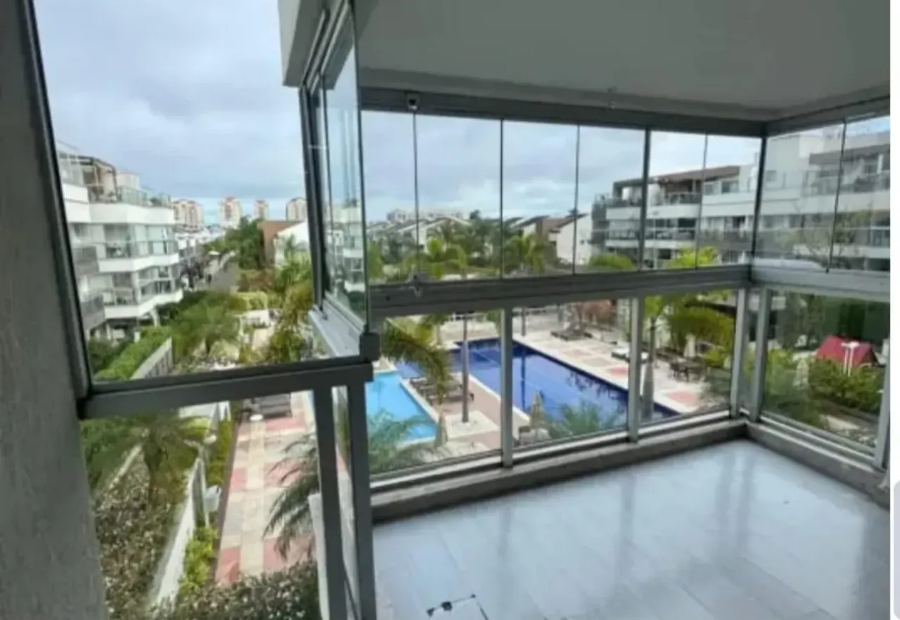 Apartment, 186 m², with a grill on the balcony — photo 16