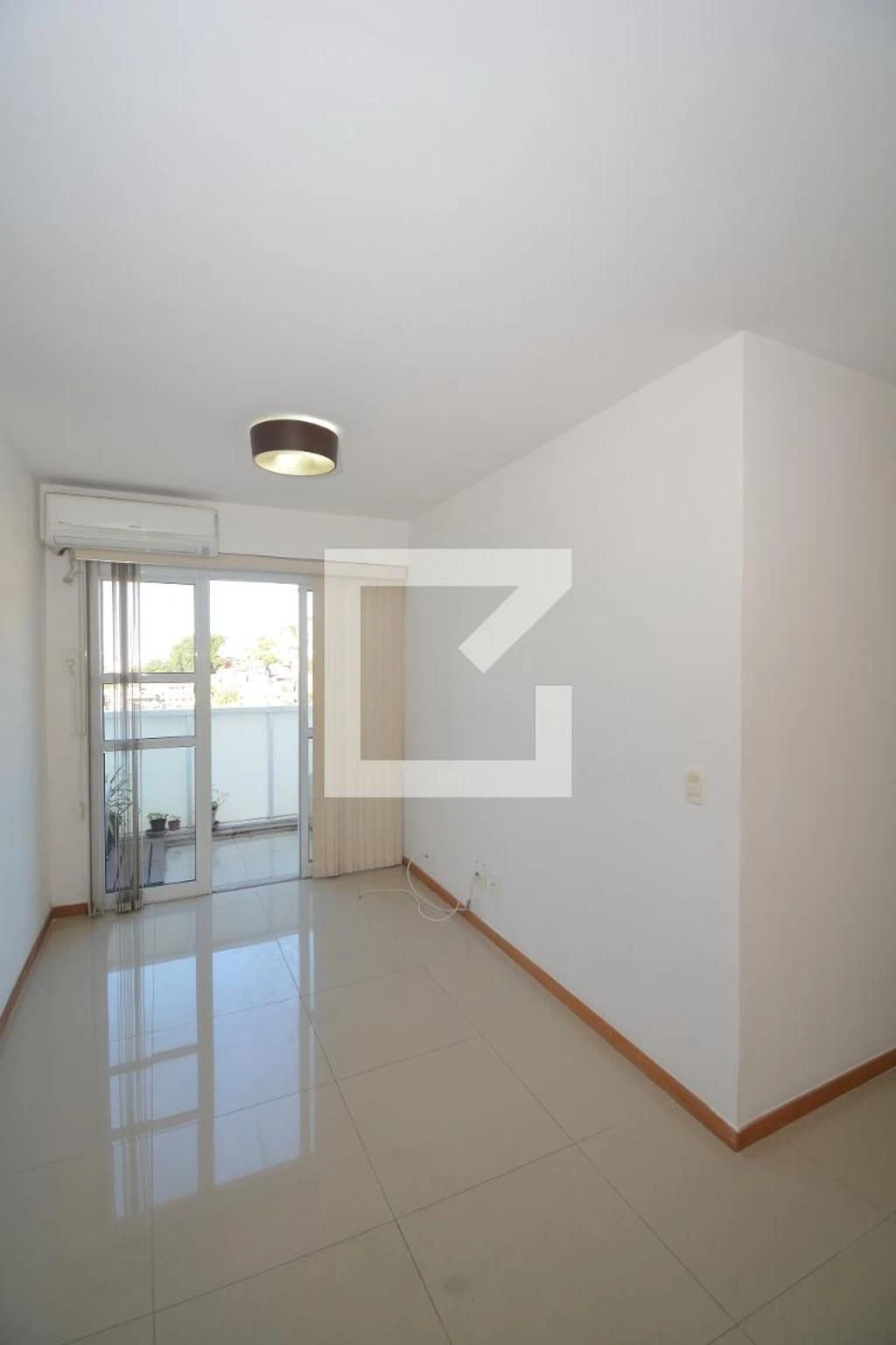 65 m² apartment with a mountain view and a private pool — photo 31
