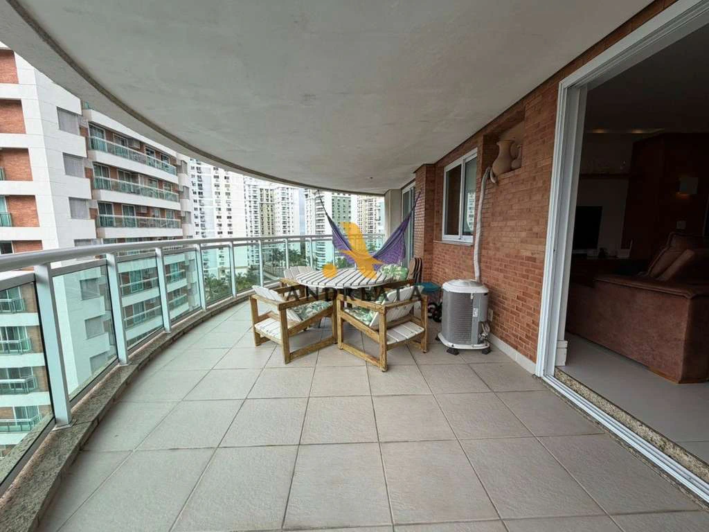 Apartamento de 4 quartos com 170 m² e 2 vagas — photo 4