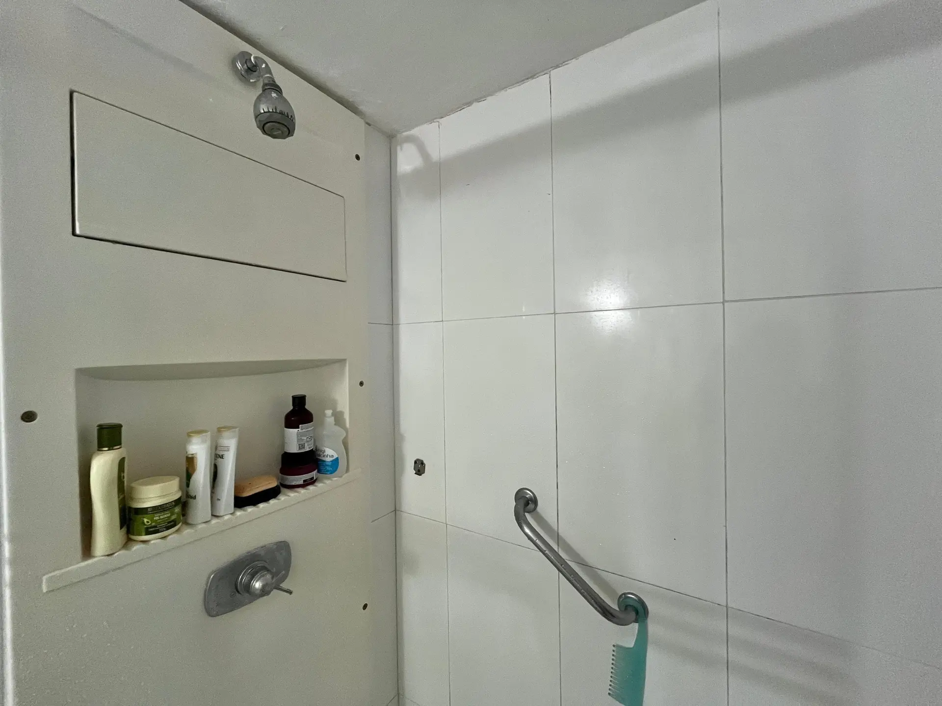 Furnished studio, 48 m², with a water view — photo 2