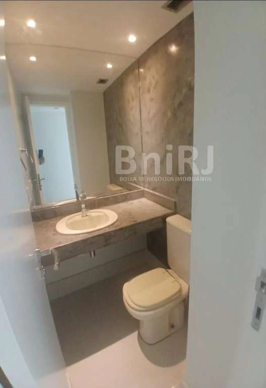 4-bedroom apartment with 2 en-suite baths and a guest WC — photo 29