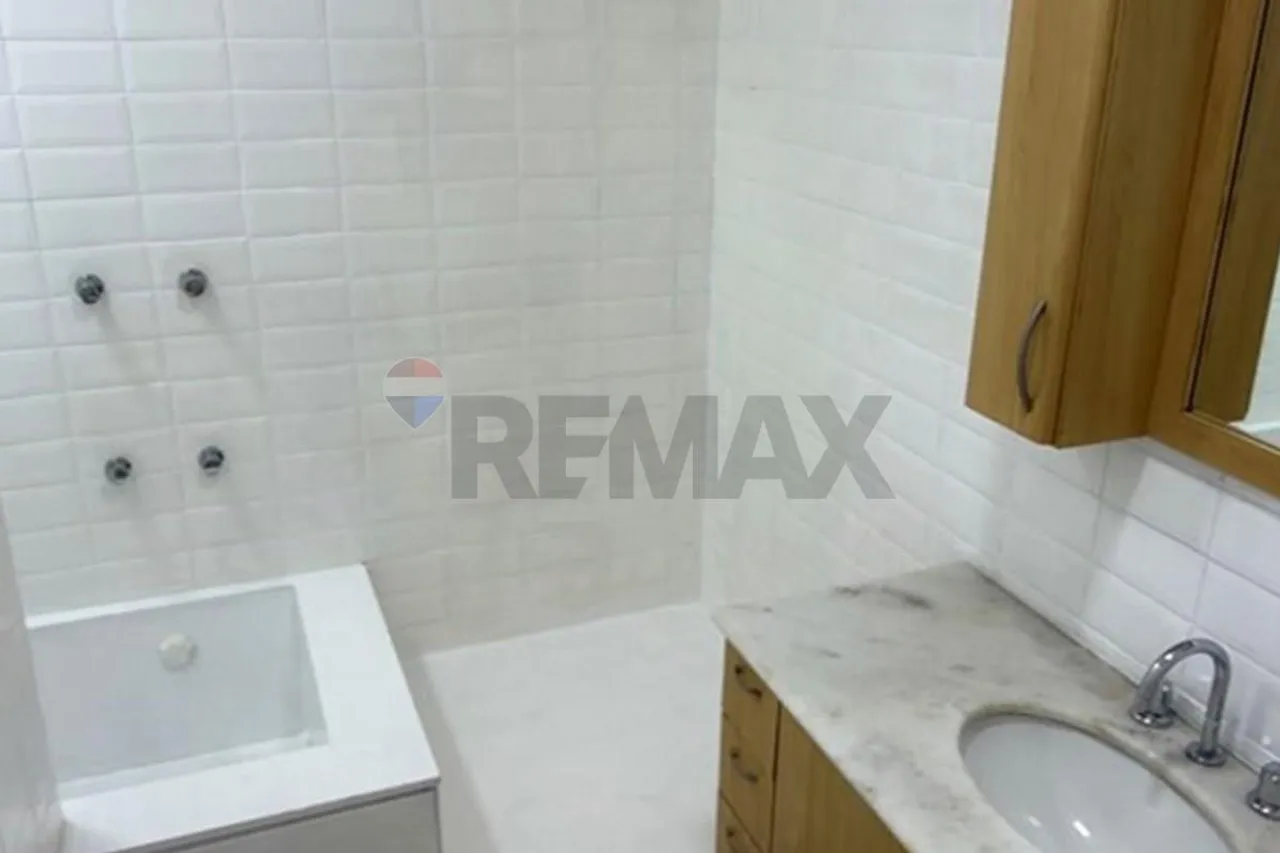 3-bedroom apartment with 2 bathrooms and 121 m² — photo 19