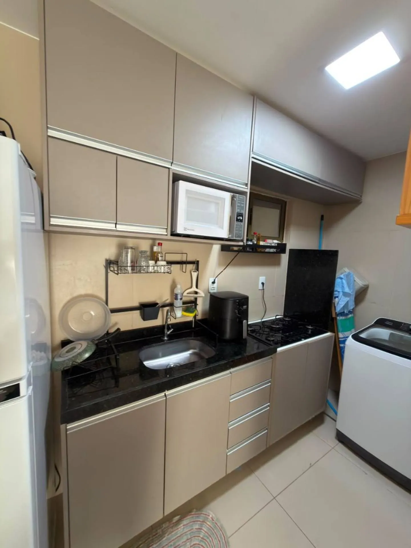 Пральна машина та 3 спальні: квартира 67 м² — photo 2