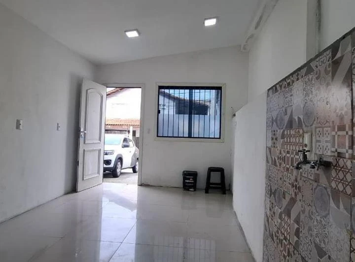 Casa de 39 m² com 1 quarto e 1 banheiro — photo 4