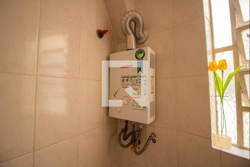 Furnished 2-bedroom apartment with 1 bathroom, 65 m² — photo 2
