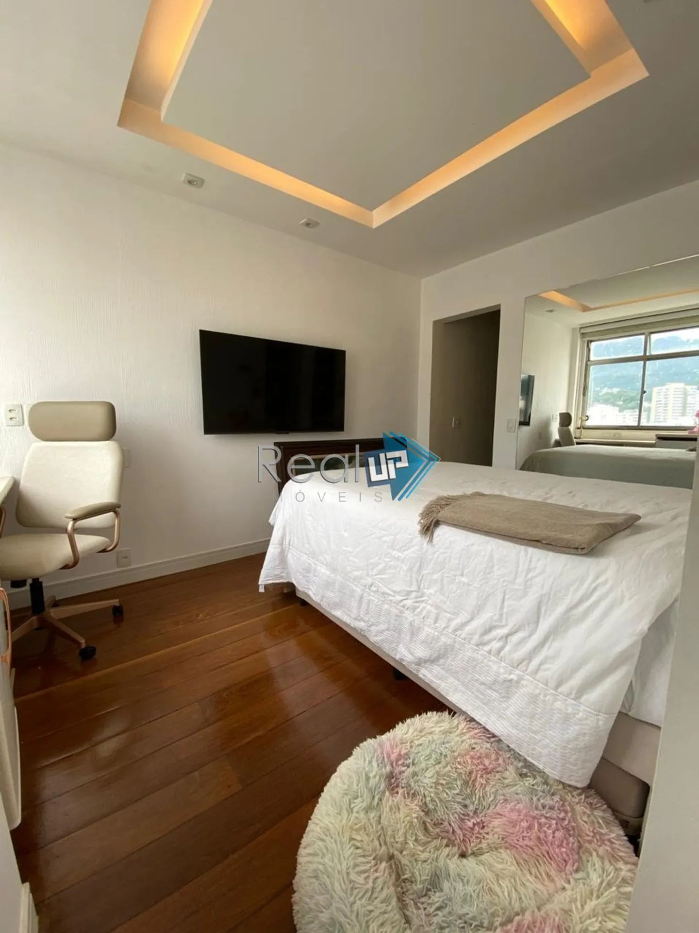 Мебльована квартира з 4 спальнями-сюїтами, 224 м² — photo 38