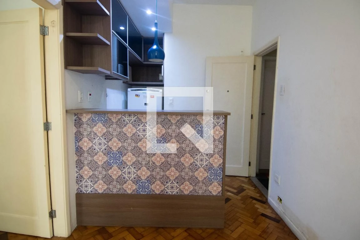 Apartamento, 30 m², com piso de madeira ou laminado — photo 3