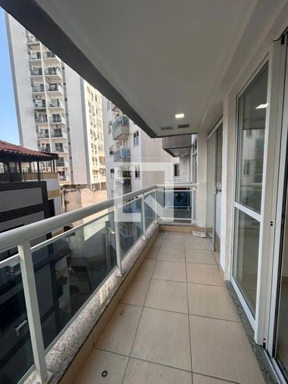2-bedroom apartment in a building with a pool — photo 6