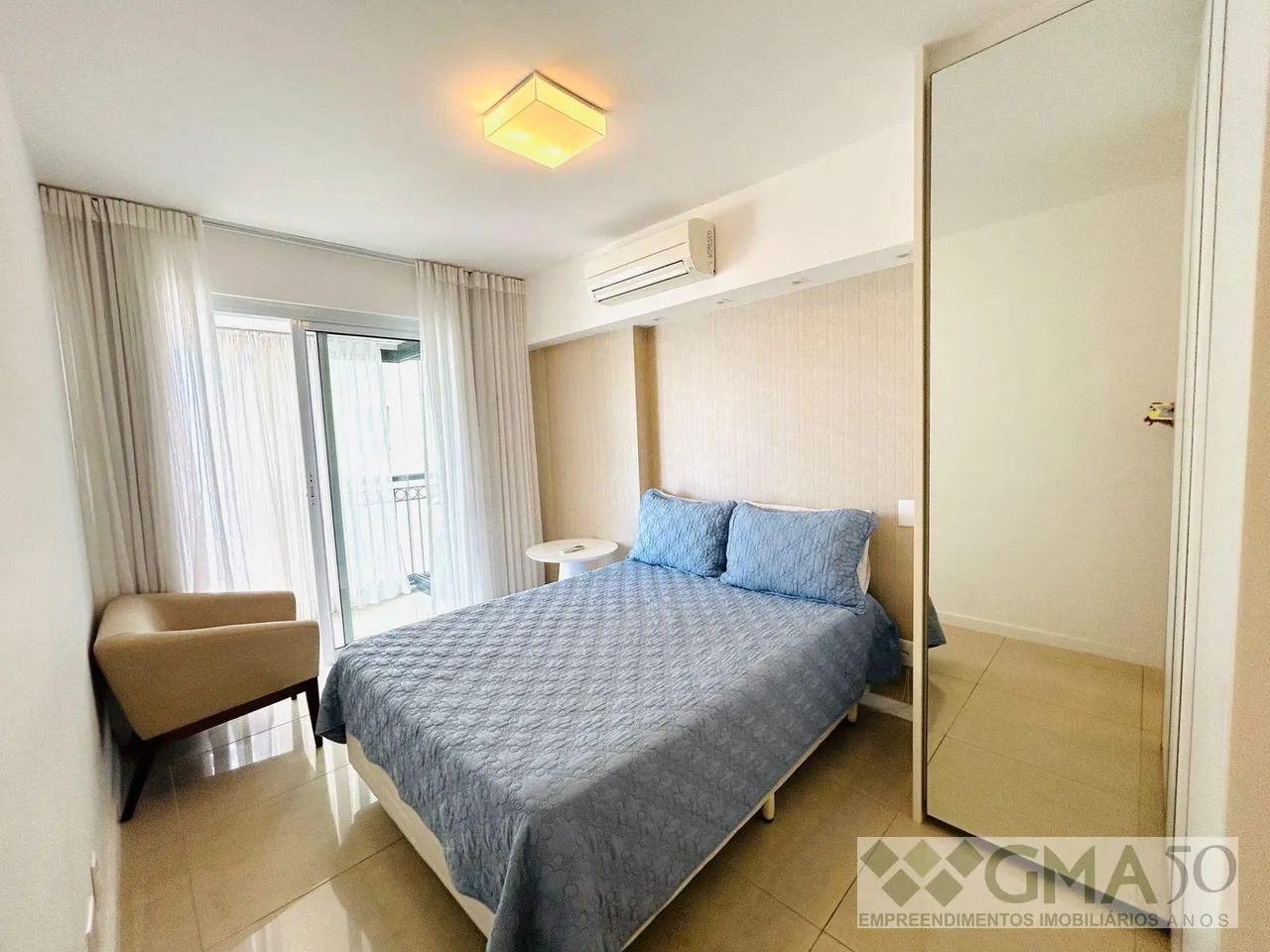 Furnished apartment with 2 bedrooms and a glazed balcony — photo 15