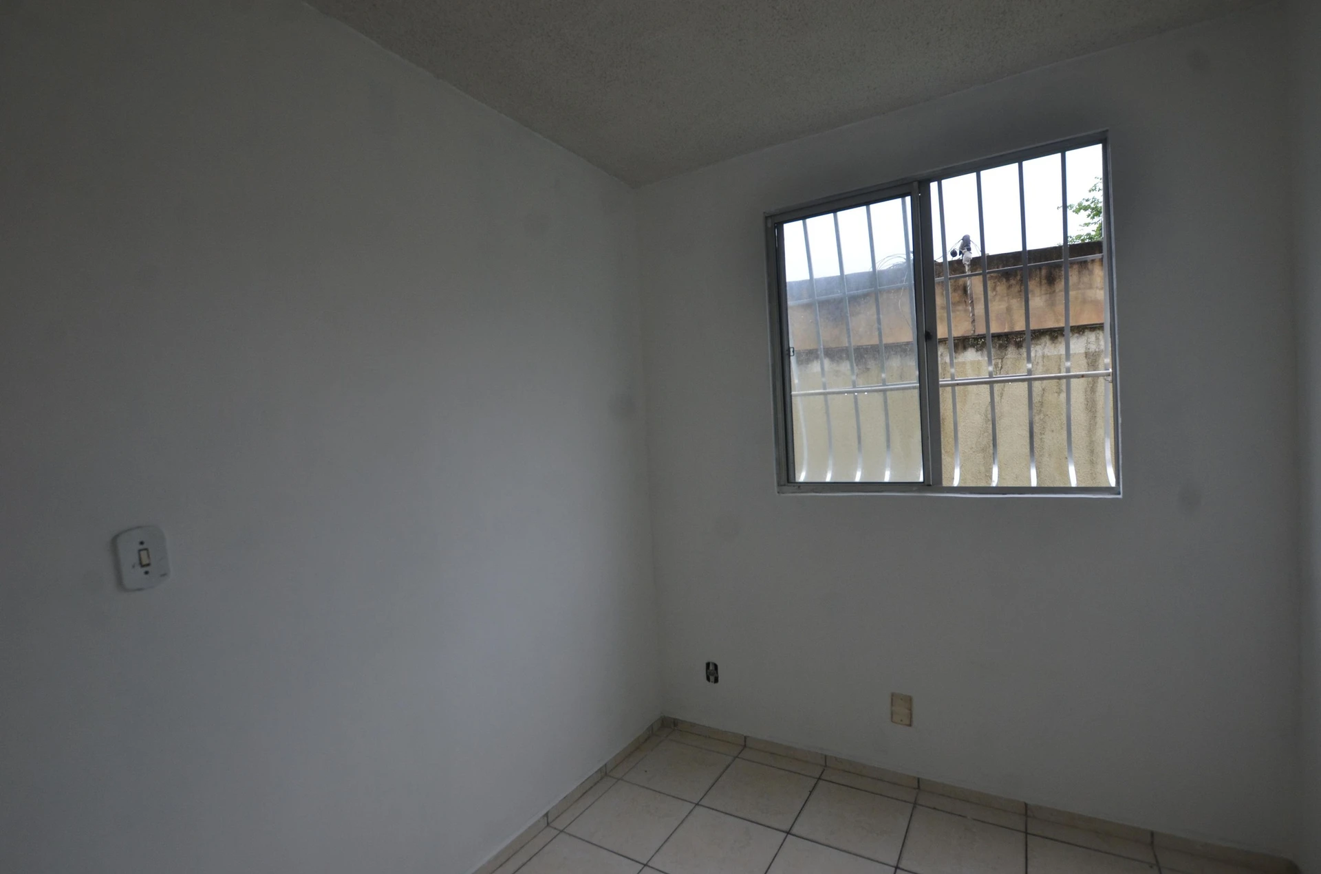 2-bedroom apartment with a private garden — photo 9