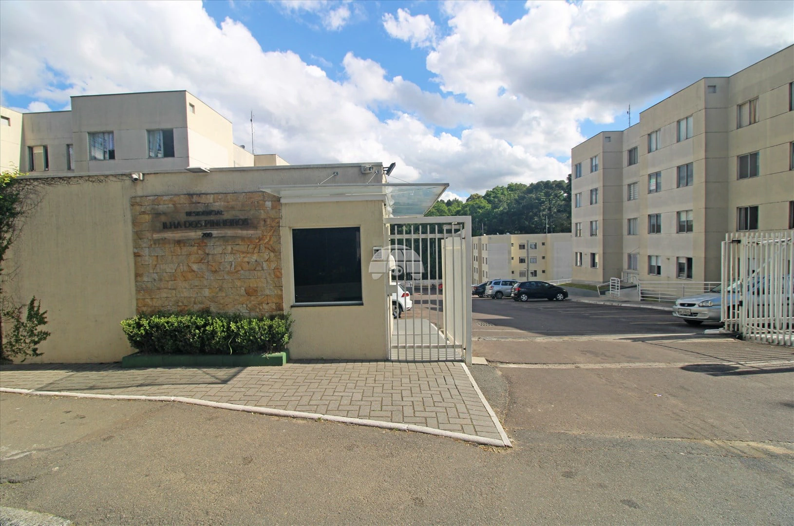 2-bedroom apartment on the 1st floor with parking — photo 2