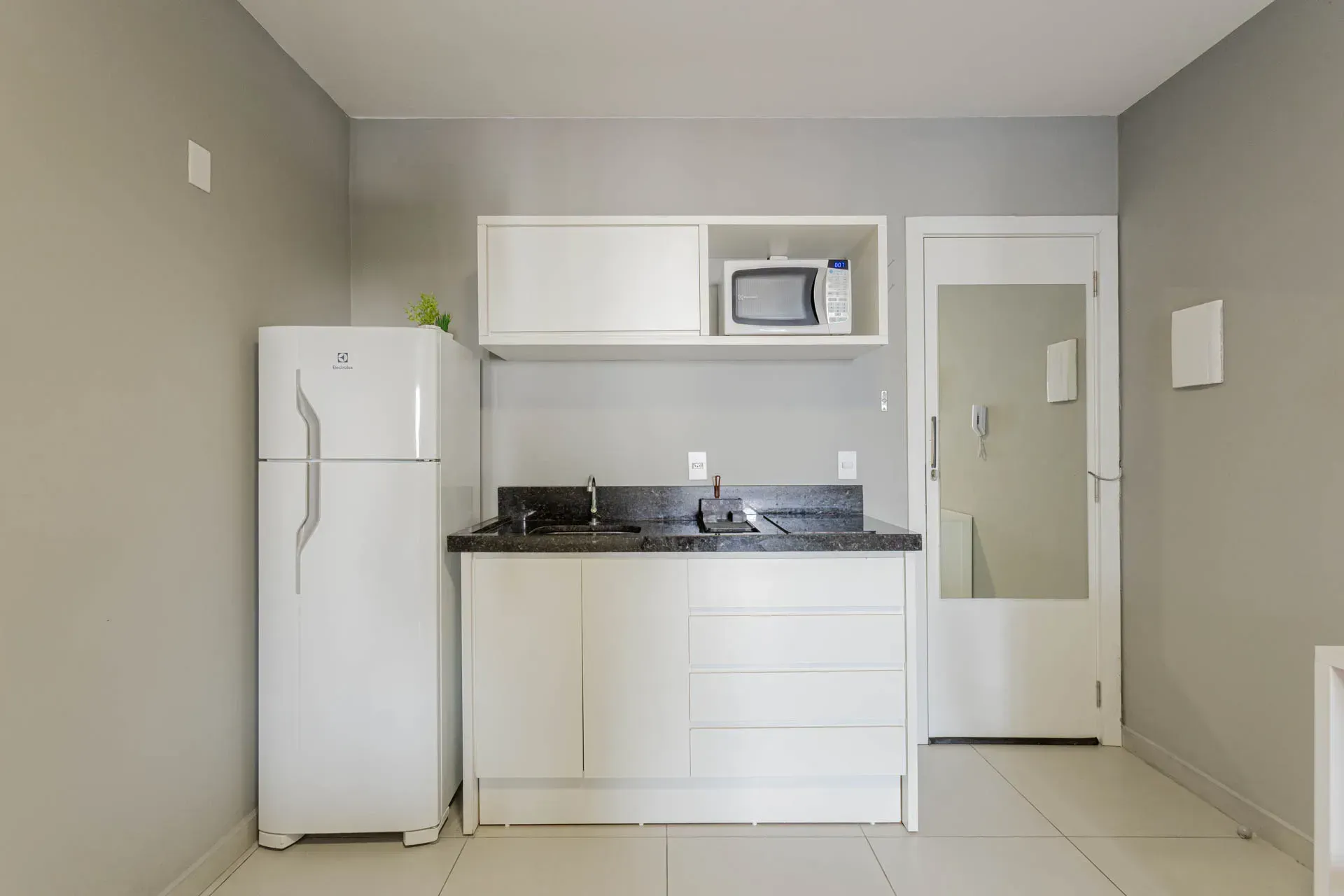 35 m² studio with 1 bedroom and 1 bathroom