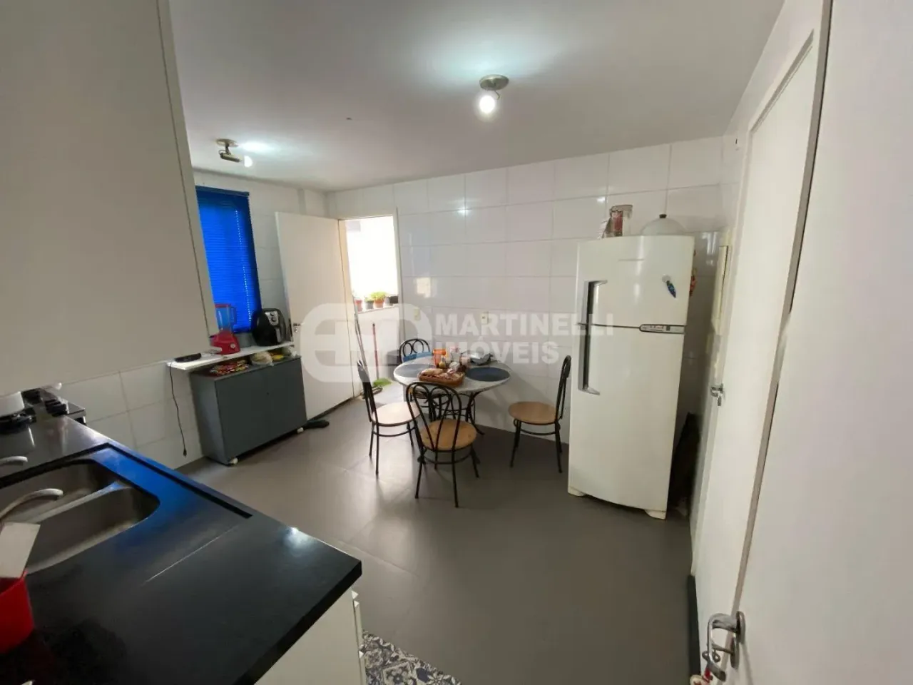 Furnished 2-bedroom apartment with 4 bathrooms — photo 3