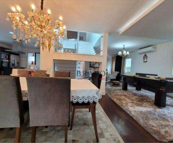 Furnished house with 4 bedrooms and 489 m² — photo 4