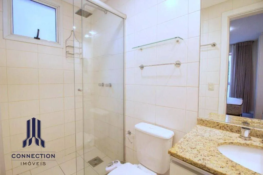 2-bedroom apartment with a private BBQ — photo 3