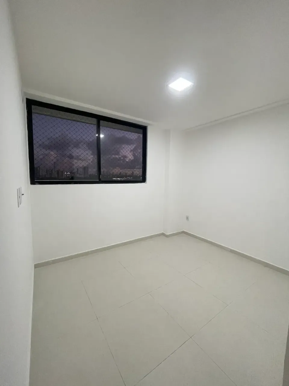 3-bedroom apartment with a grill on the balcony — photo 18