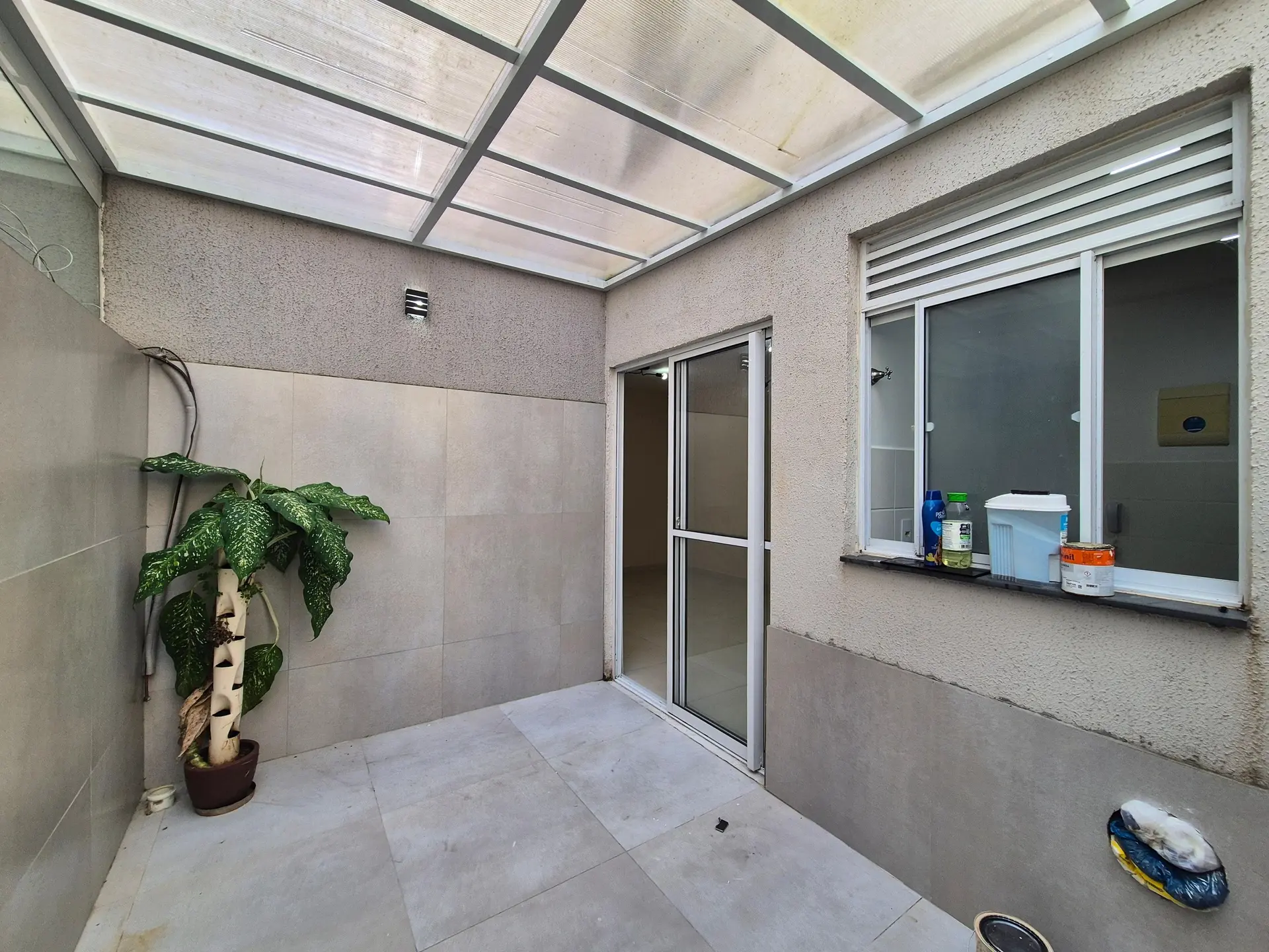 2-bedroom apartment in a building with a gym — photo 22