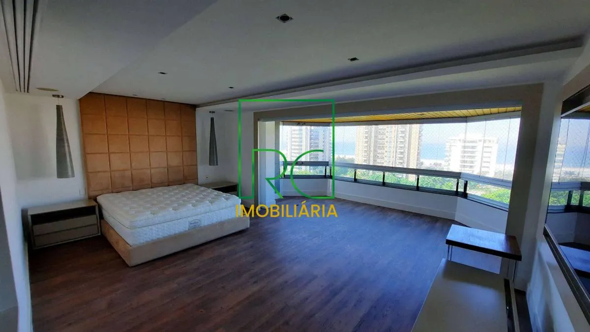 Water view in a 4-bedroom apartment, 360 m² — photo 10