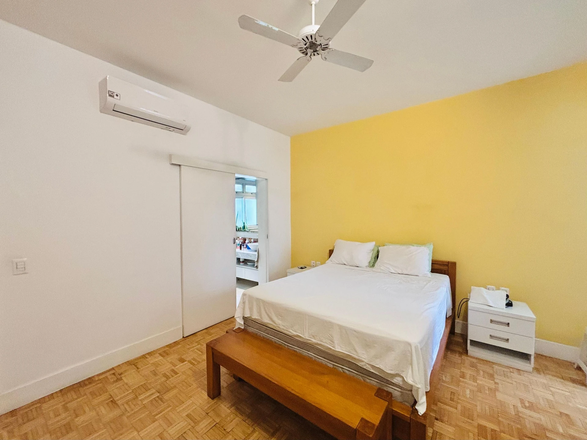 3-bedroom apartment with a home office in Rio de Janeiro — photo 5