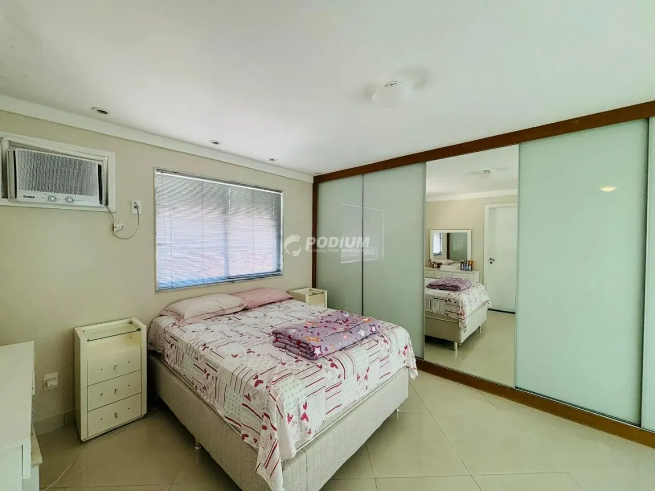 Unfurnished house with 5 bedrooms and 5 bathrooms — photo 6