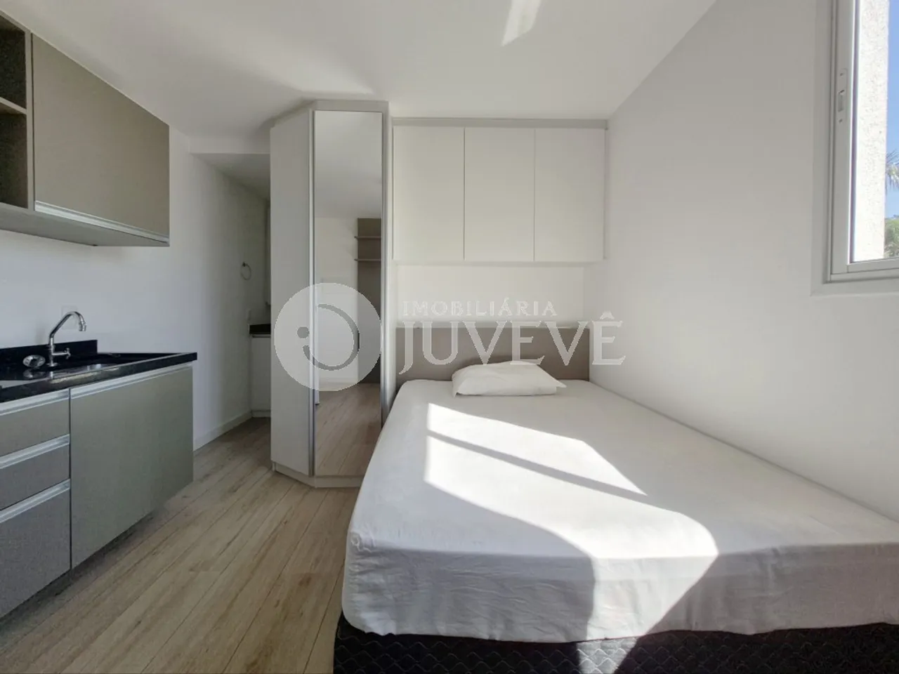Студия 29 м² без парковки с встроенными шкафами — photo 6