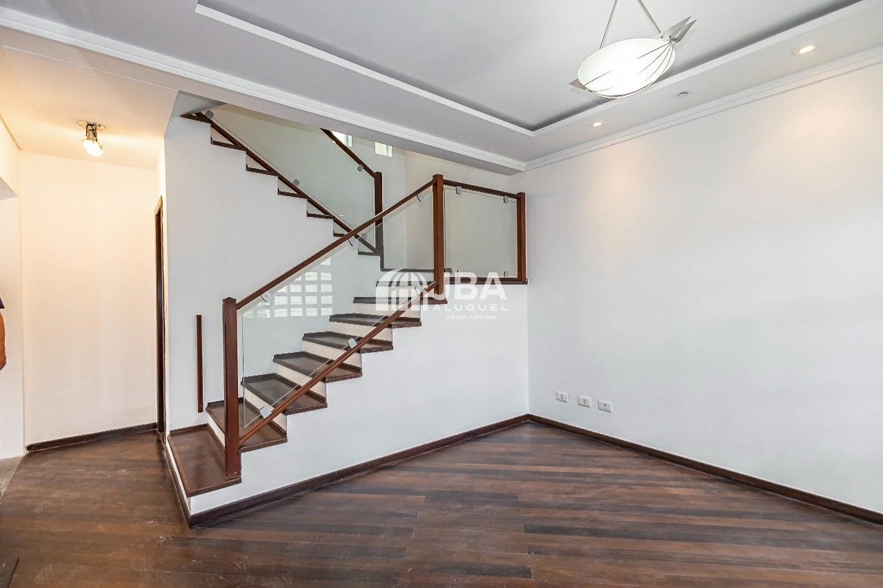 House, 205 m², with a bathtub