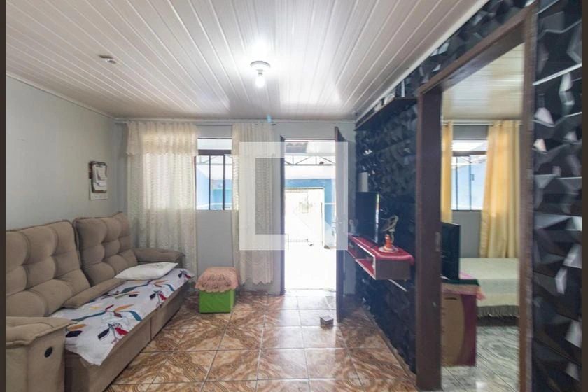 Furnished 4-bedroom, 180 m² house in Curitiba