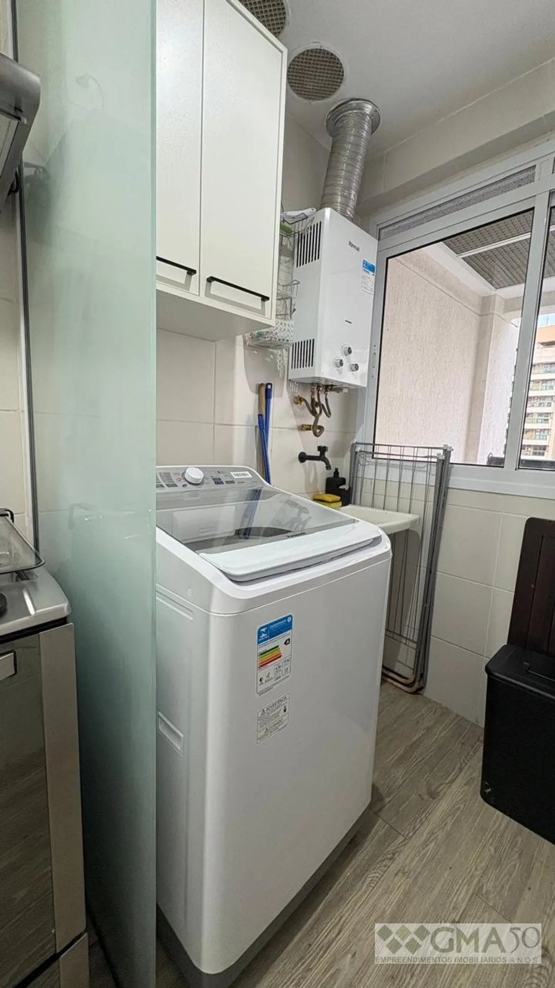Apartamento com 2 quartos, 2 banheiros e varanda — photo 24