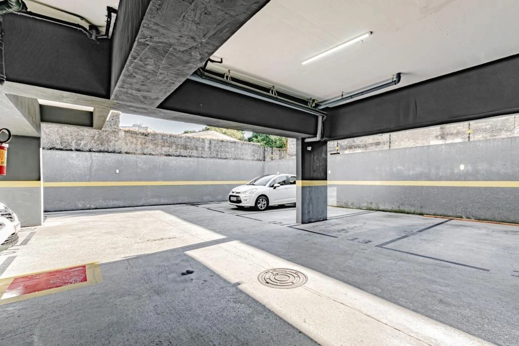 Пральна машина та 2 спальні: квартира 55 м² — photo 35