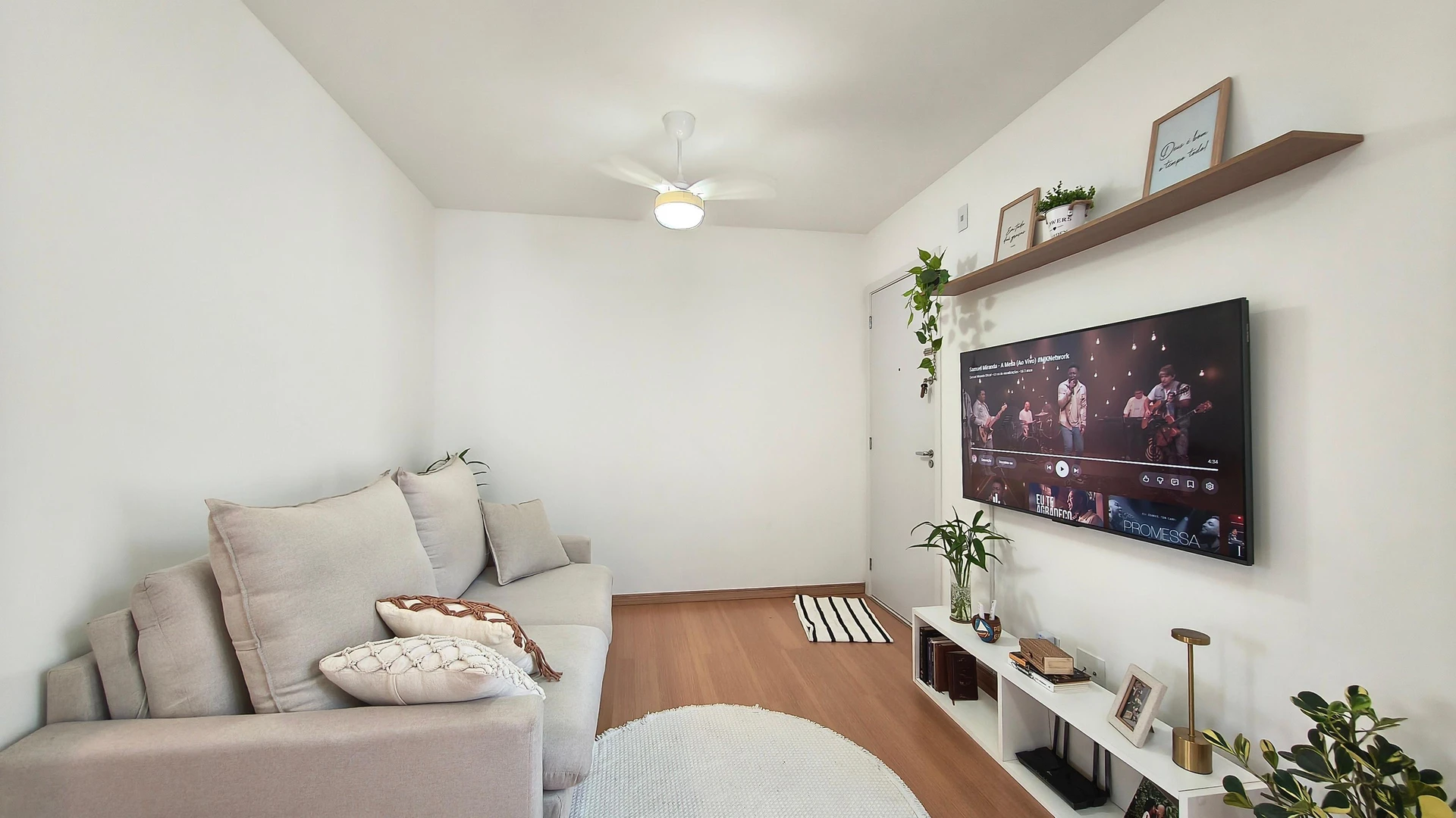 Washing machine in a 2-bedroom apartment, 44 m² — photo 13