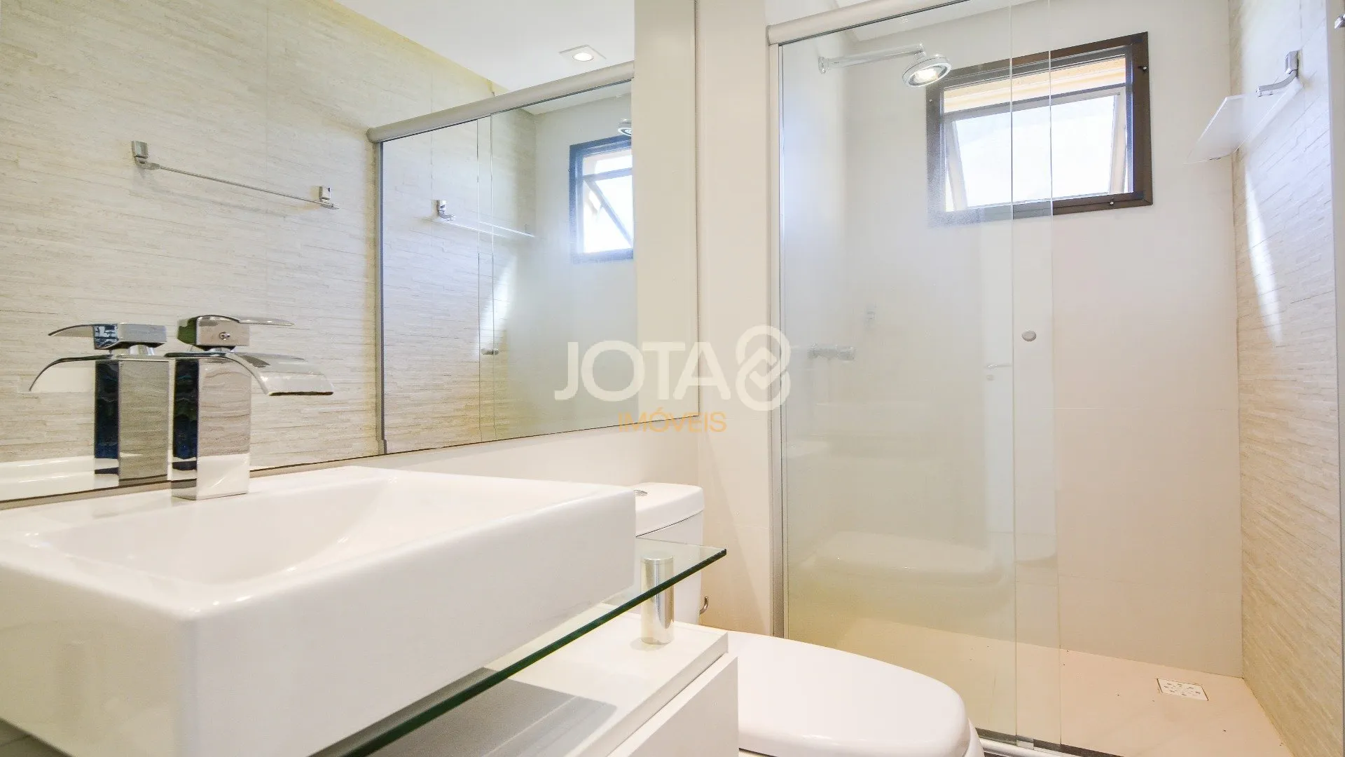 2-bedroom apartment with a washing machine in Curitiba — photo 8