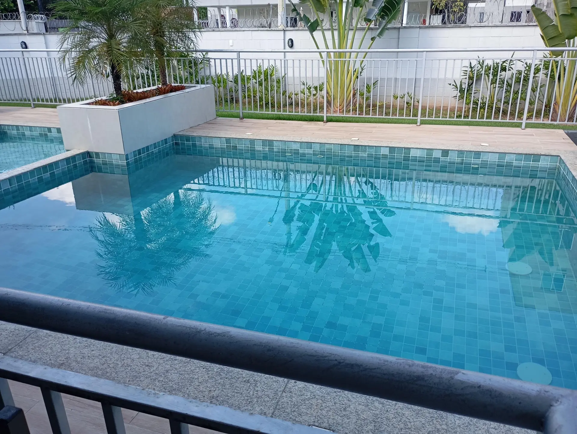 Apartamento sin muebles con 2 habitaciones y jardín privado — photo 49