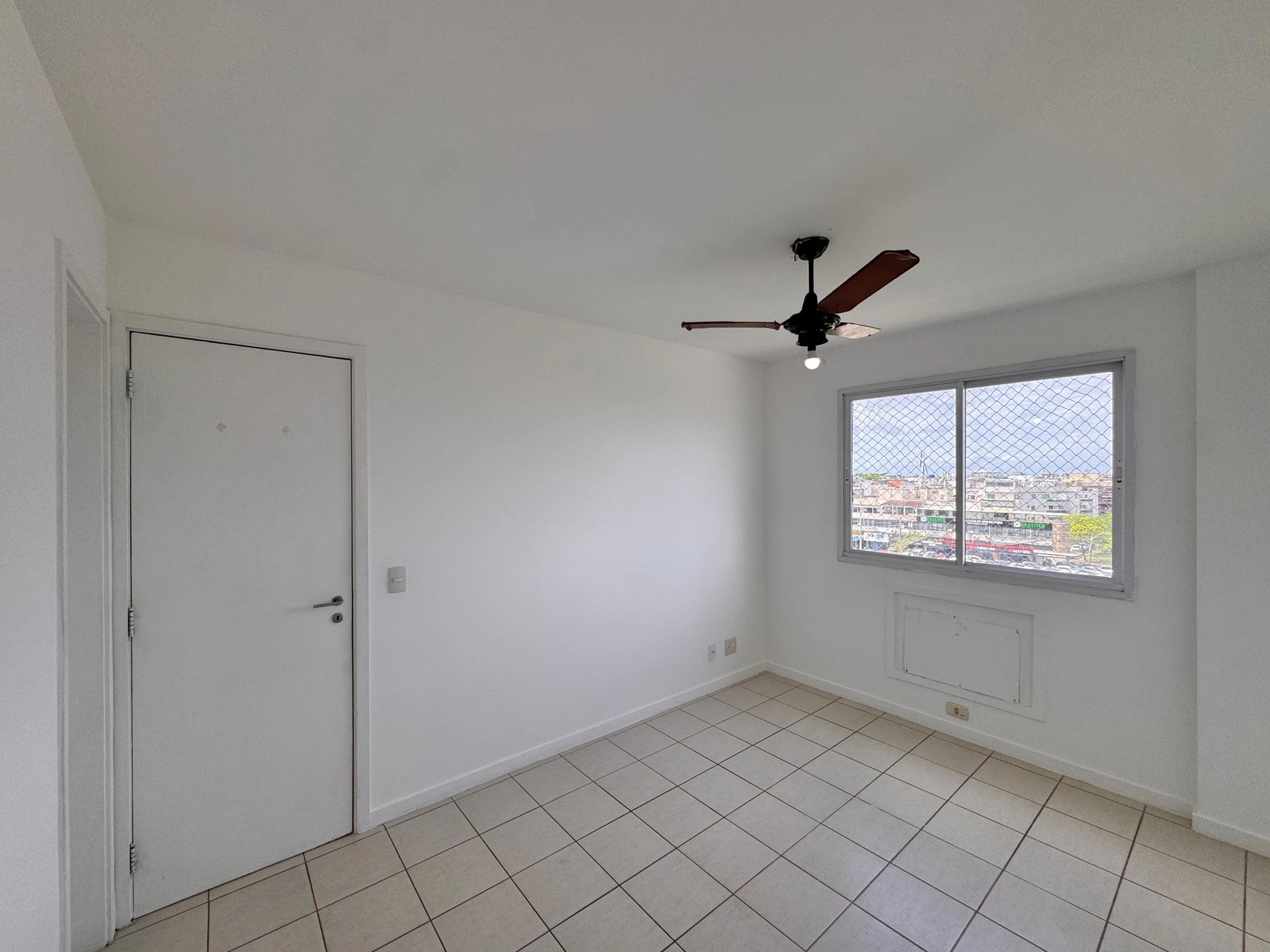 Mountain view in a 2-bedroom apartment, 74 m² — photo 17