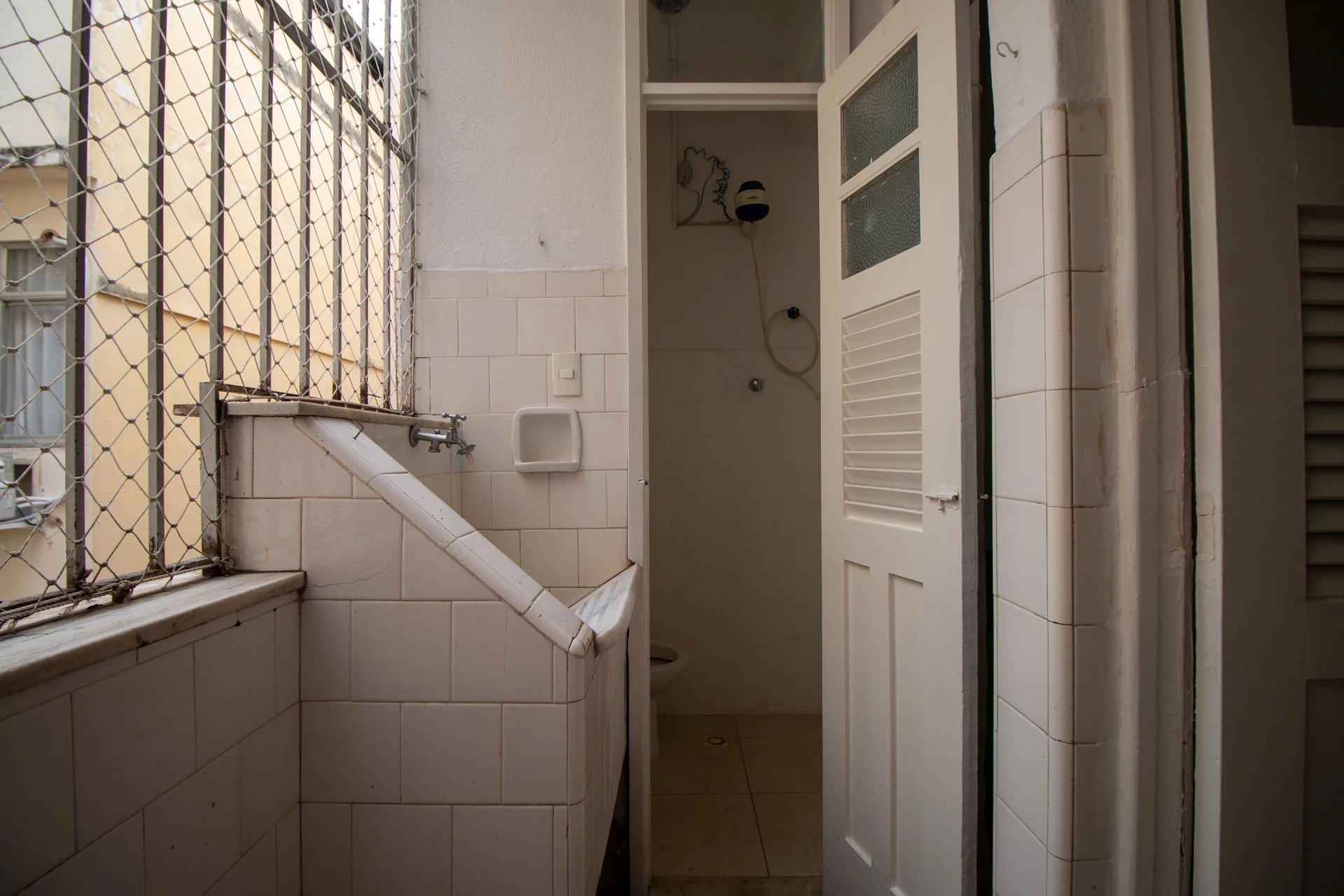 Квартира з 3 спальнями та заскленим балконом — photo 19