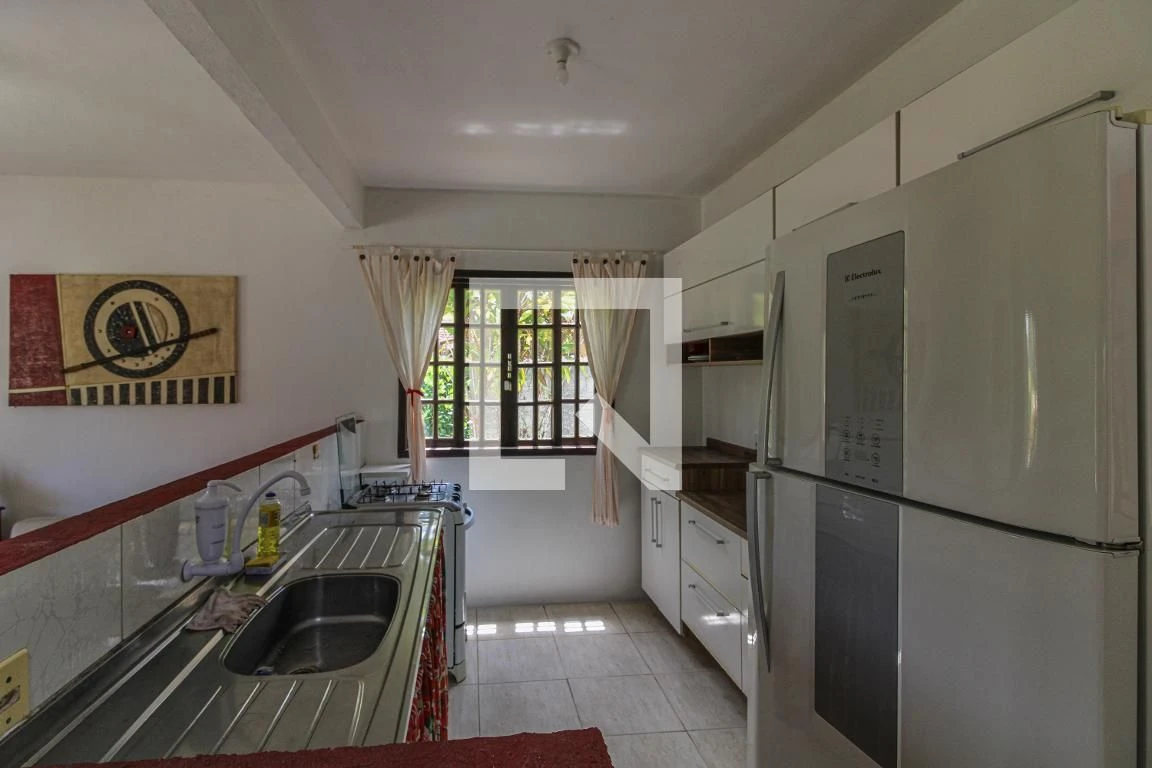 Furnished house with 2 bedrooms and private garden — photo 2