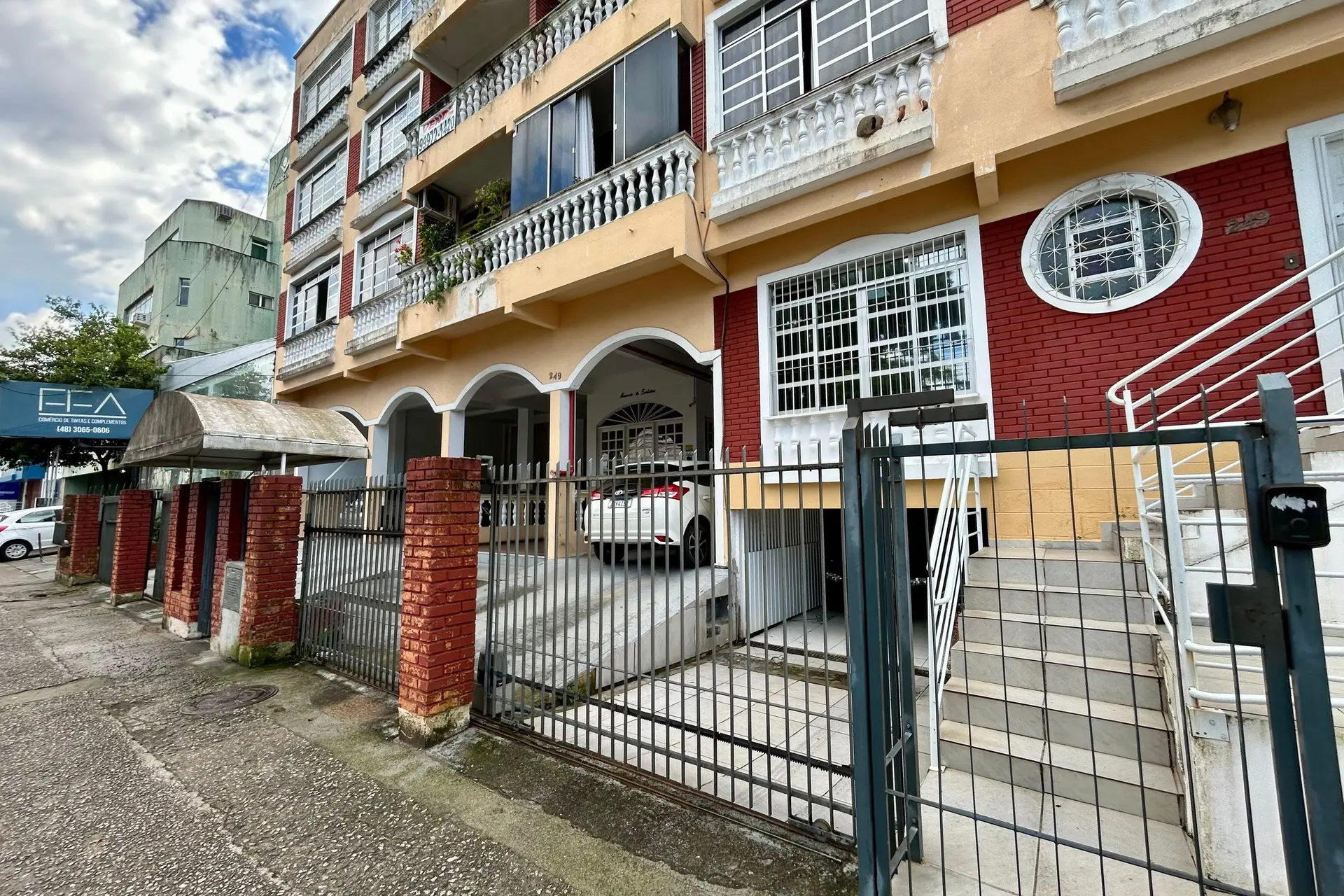 Рабочее место и 2 спальни: квартира 80 м² — photo 28