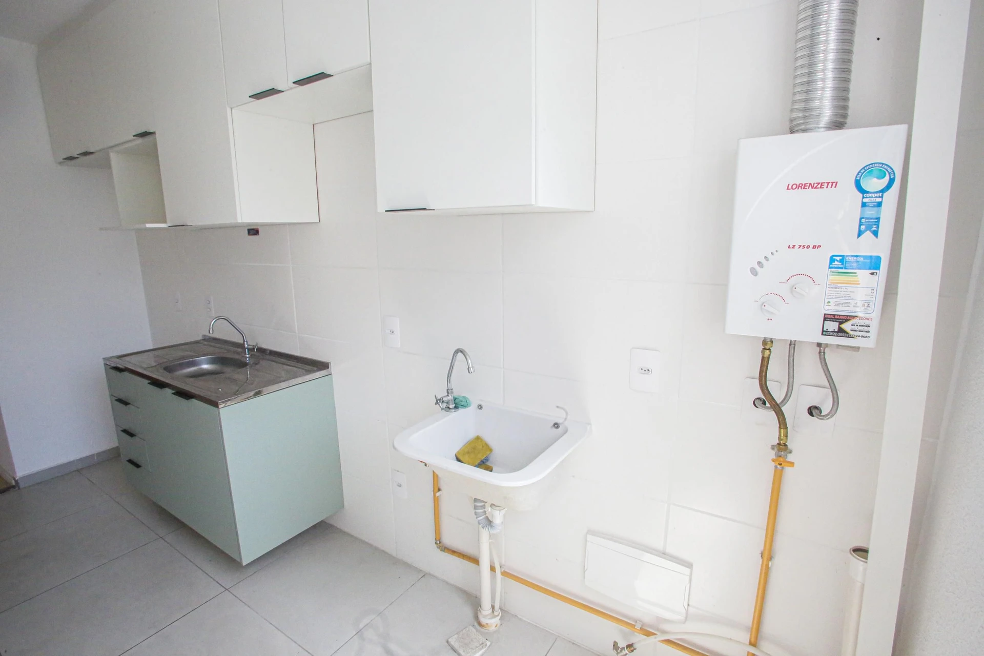 Вид на гори та 1 спальня: квартира 37 м² — photo 20